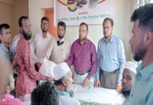 বন্যা দূর্গতদের মাঝে খাদ্য সহায়তা বিতরণ করলো মার্কেন্টাইল ইসলামী লাইফ bankbima.net